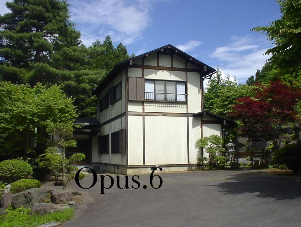 Shikitei Hotel Fujiyoshida Exterior photo