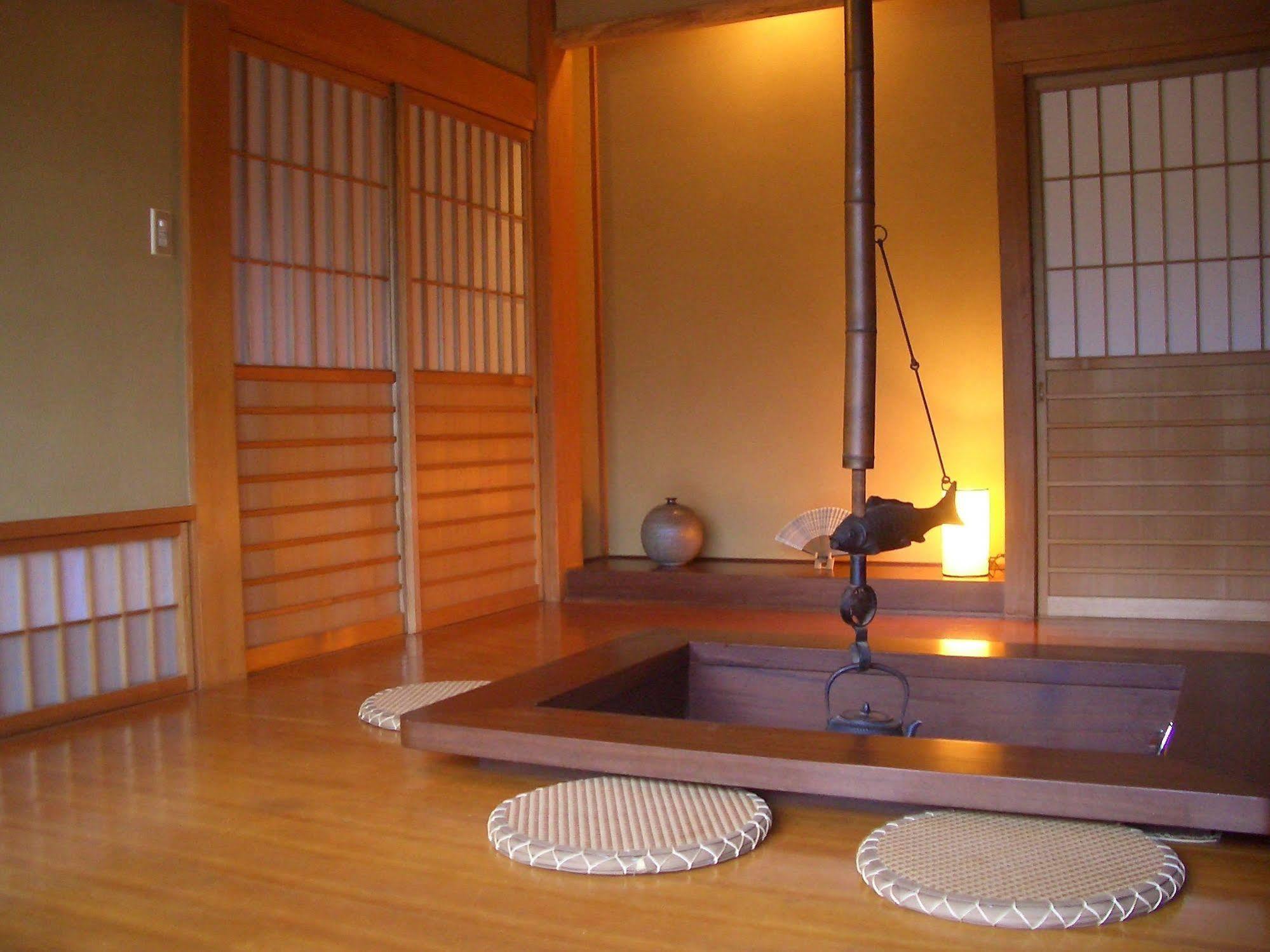 Shikitei Hotel Fujiyoshida Exterior photo